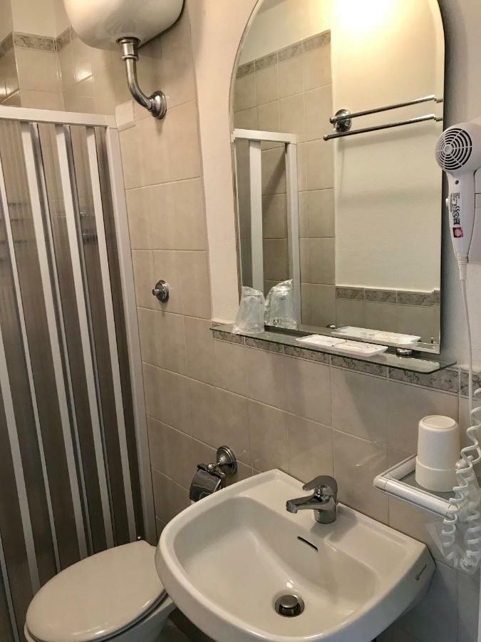 La Speranza Hotel Grazzini Rufina Ngoại thất bức ảnh